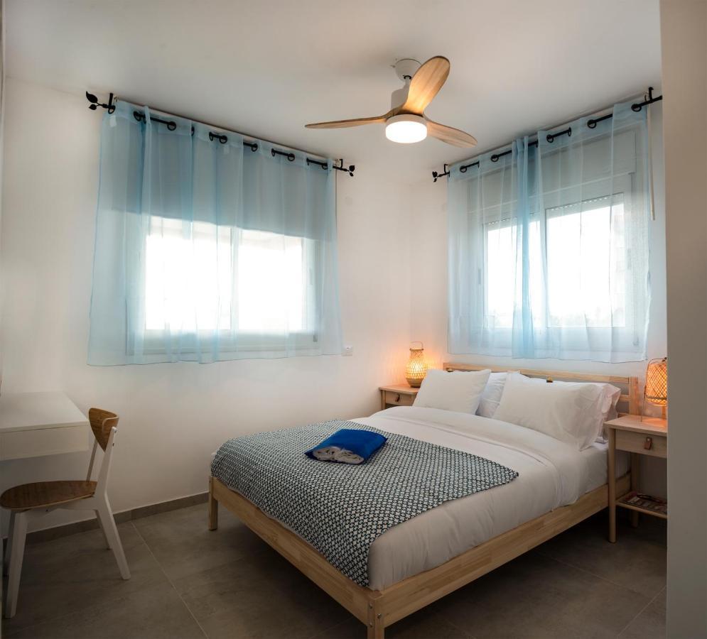 Argaman Beach Apartment Άκρα Εξωτερικό φωτογραφία